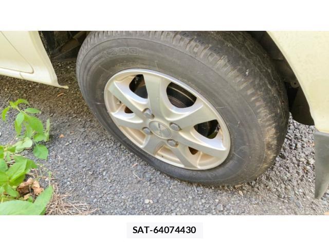 Subaru SAMBAR 2005-04 8231952-8