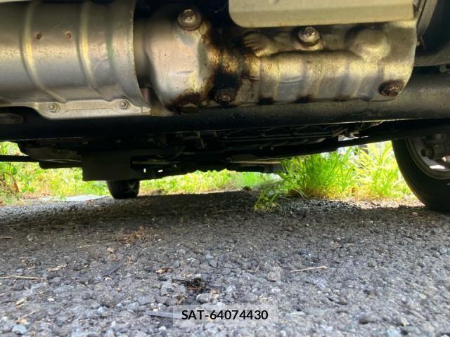 Subaru SAMBAR 2005-04 8231952-6