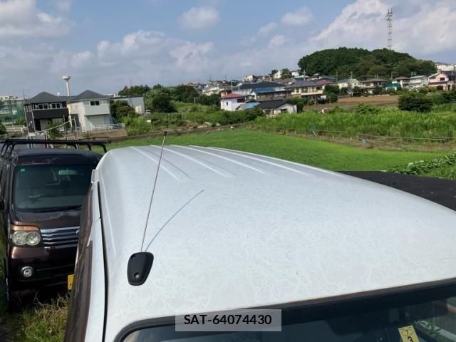 Subaru SAMBAR 2005-04 8231952-7