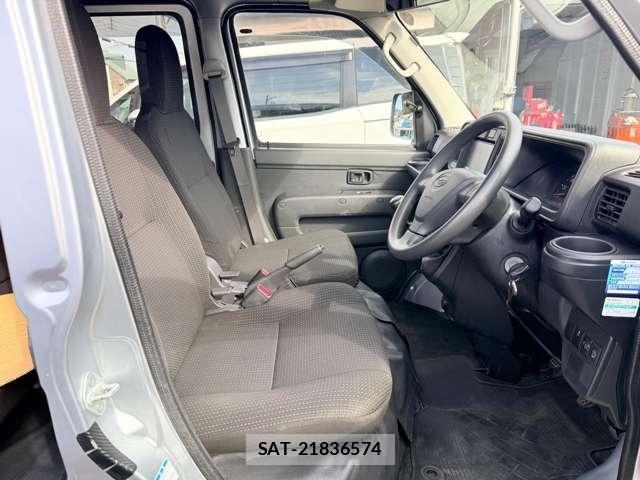 Subaru SAMBAR 2021-07 6019891-25