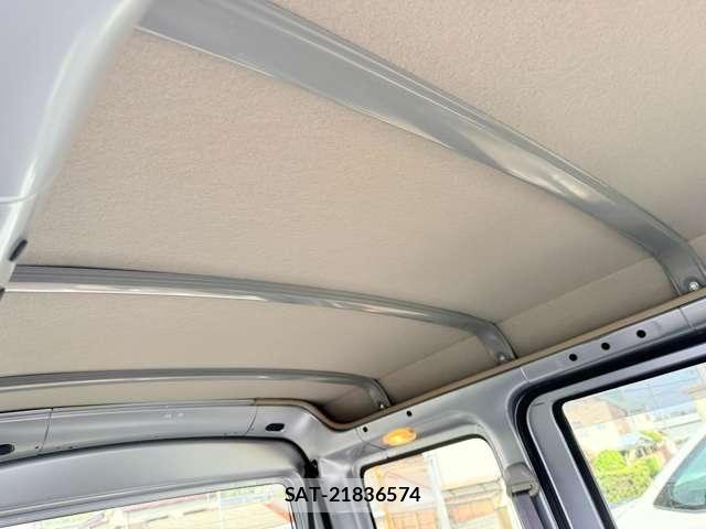 Subaru SAMBAR 2021-07 6019891-27