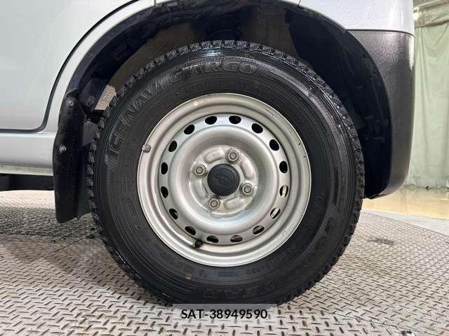 Subaru SAMBAR 2020-04 6817444-27