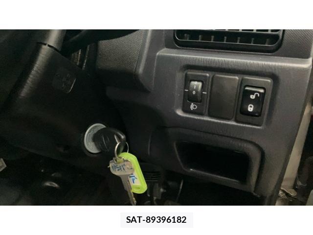 Subaru SAMBAR 2010-06 6913657-12