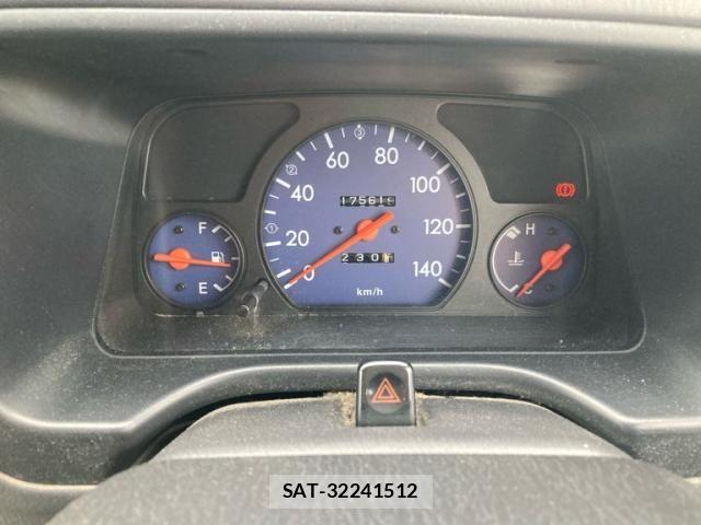Subaru SAMBAR 2005-03 7060904-16