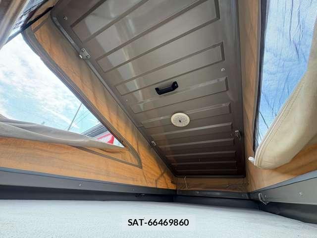 Subaru SAMBAR 2010-10 7272581-20