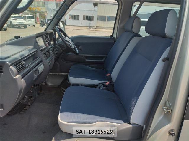 Subaru SAMBAR 2011-08 7620442-23