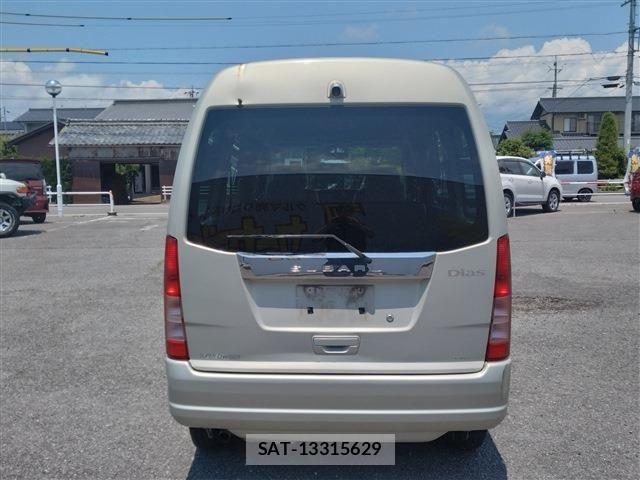 Subaru SAMBAR 2011-08 7620442-5