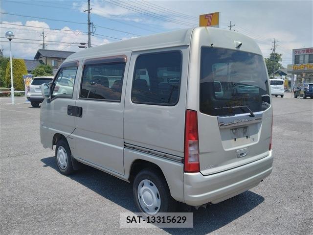 Subaru SAMBAR 2011-08 7620442-6