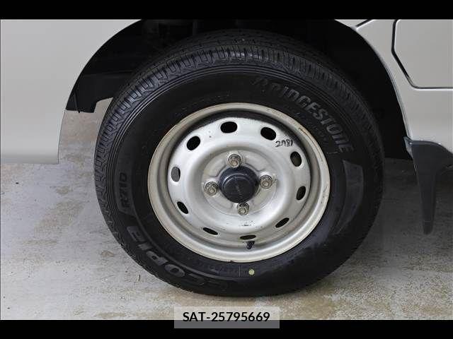 Subaru SAMBAR 2010-06 7620443-13