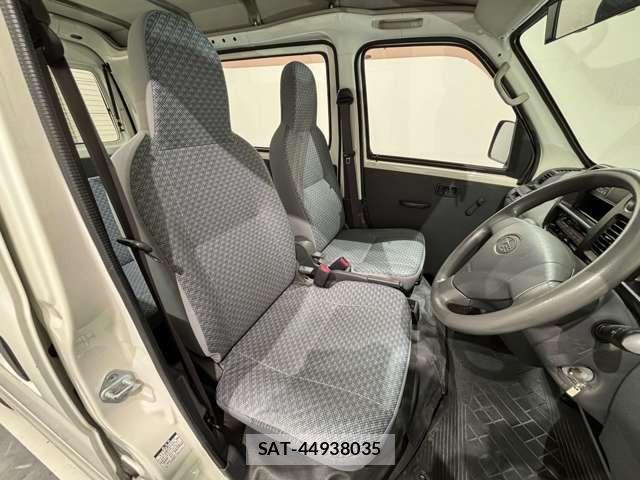 Subaru SAMBAR 2013-11 7879728-10