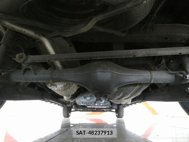 Subaru SAMBAR 2023-01 8353792-6