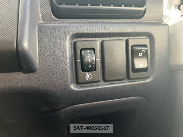 Subaru SAMBAR 2010-09 8782195-15