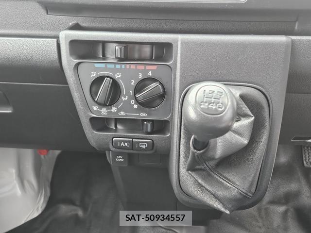 Subaru SAMBAR 2024-09 8831836-13