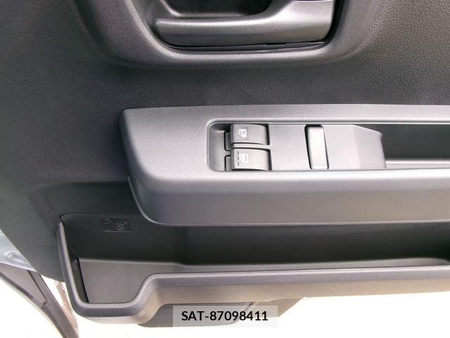 Subaru SAMBAR 2026-06 8884413-20