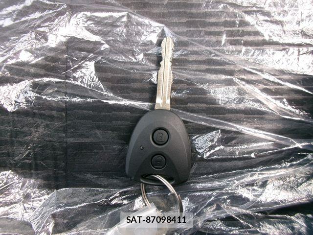 Subaru SAMBAR 2026-06 8884413-28