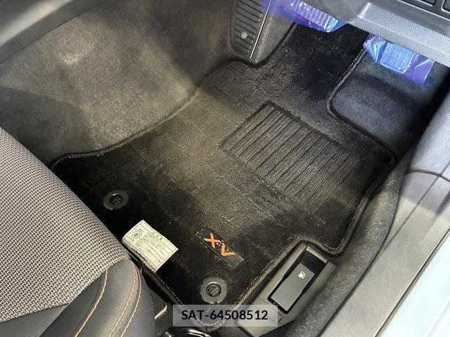 Subaru SUBARU 2017-06 7021670-12