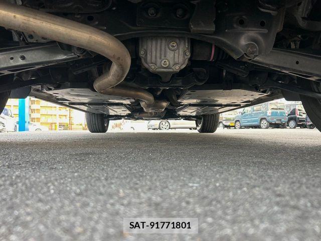 Subaru SUBARU 2017-09 7394338-17