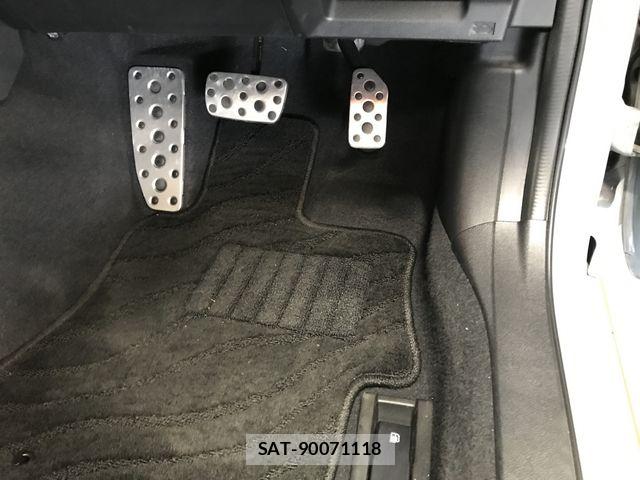 Subaru SUBARU 2017-11 7503082-23