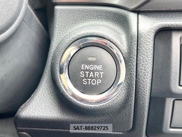 Subaru SUBARU 2017-10 7789530-6