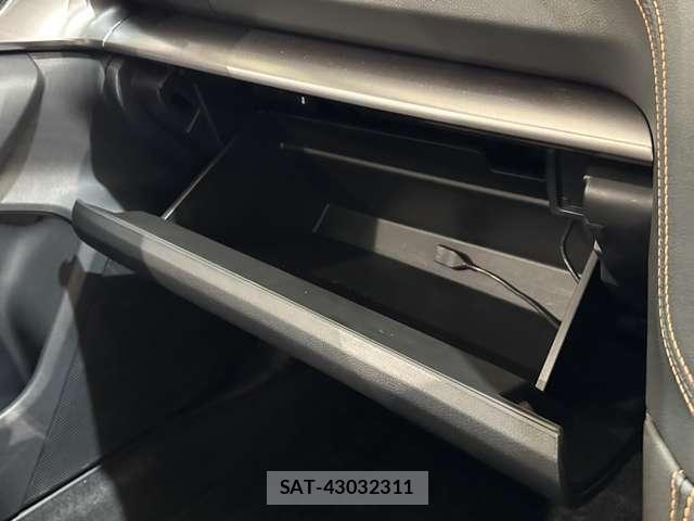 Subaru SUBARU 2019-04 7963931-28