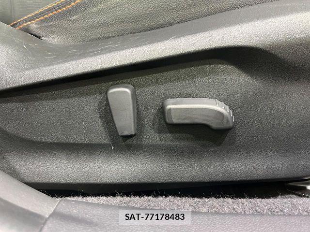 Subaru SUBARU 2017-05 7963932-7