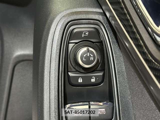Subaru SUBARU 2017-09 7981164-16