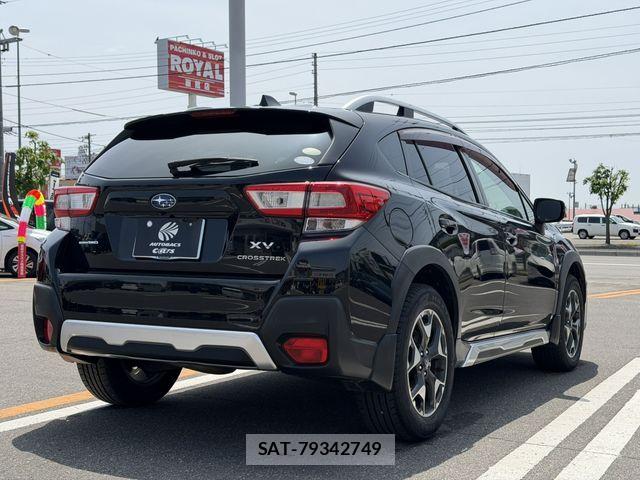 Subaru SUBARU 2017-05 8038526-2