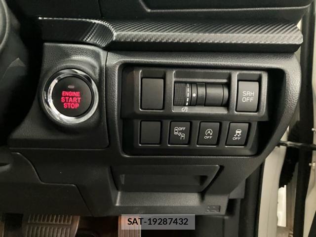Subaru SUBARU 2018-08 8075753-9