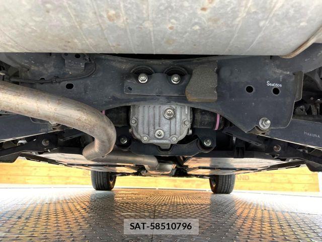 Subaru SUBARU 2018-04 8075756-18