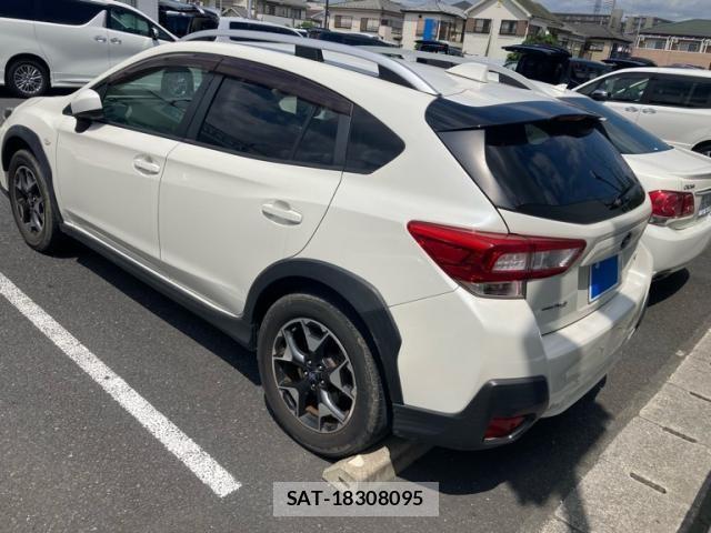 Subaru SUBARU 2018-05 8102104-2