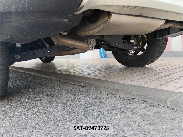Subaru SUBARU 2017-06 8102107-8