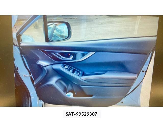 Subaru SUBARU 2018-11 8231956-9