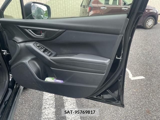 Subaru SUBARU 2017-08 8246828-12