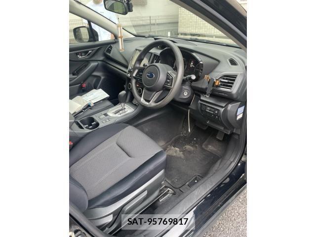 Subaru SUBARU 2017-08 8246828-13