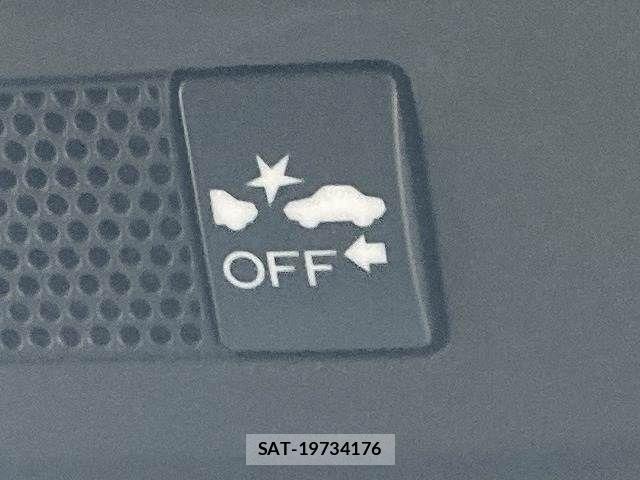 Subaru SUBARU 2017-06 8338041-6