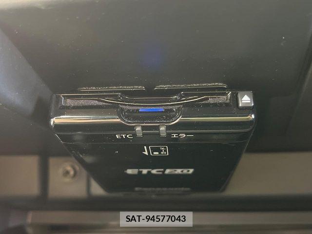 Subaru SUBARU 2018-03 8369052-7