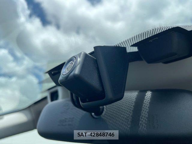 Subaru SUBARU 2017-08 8369058-5
