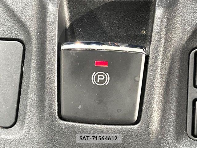 Subaru SUBARU 2017-08 8372242-6