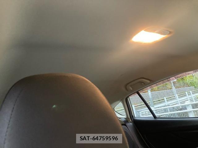 Subaru SUBARU 2017-11 8372246-18