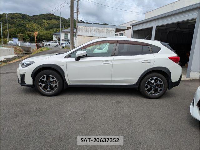 Subaru SUBARU 2017-08 8372241-3