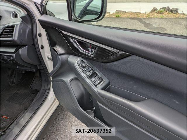 Subaru SUBARU 2017-08 8372241-7