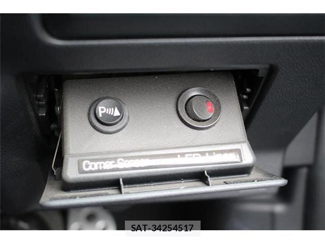 Subaru SUBARU 2018-09 8372243-5