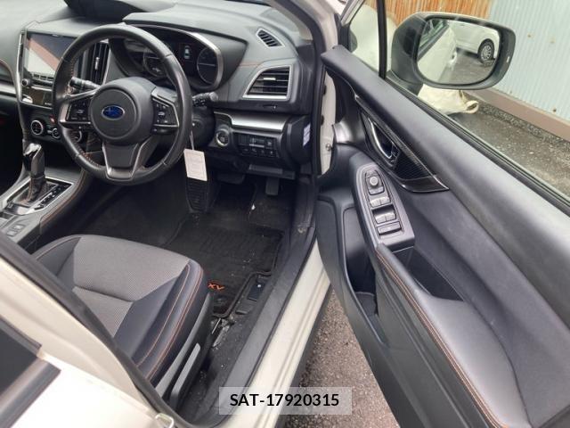 Subaru SUBARU 2017-09 8831852-12