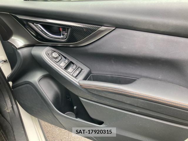 Subaru SUBARU 2017-09 8831852-13