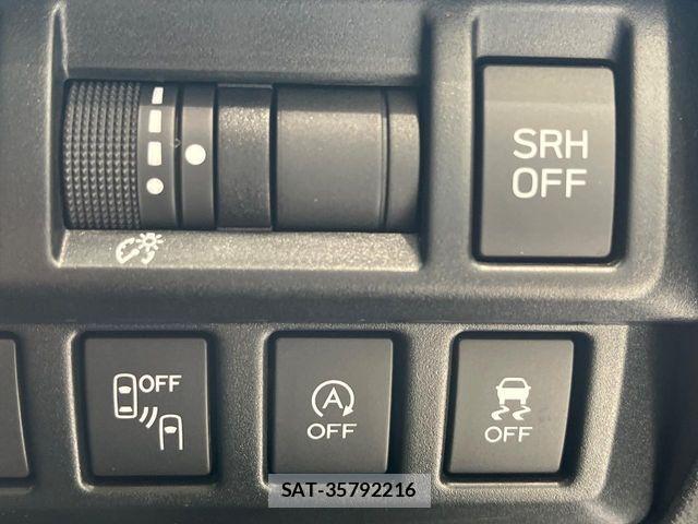 Subaru SUBARU 2018-09 8831840-3