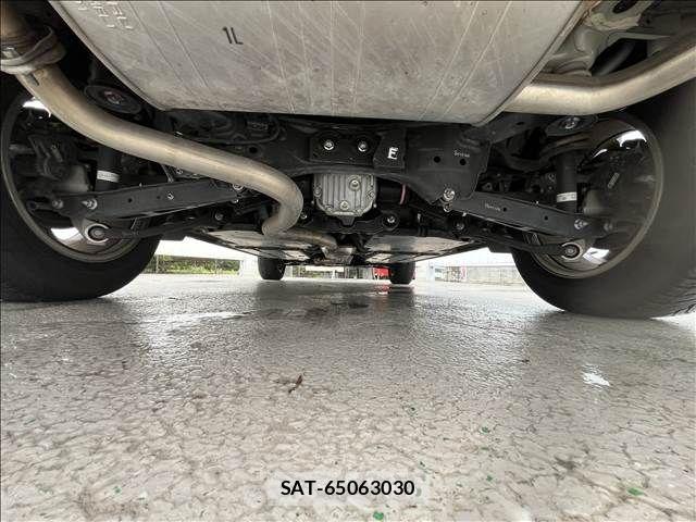 Subaru SUBARU 2018-11 8831848-18