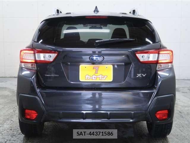 Subaru SUBARU 2017-09 8882407-17