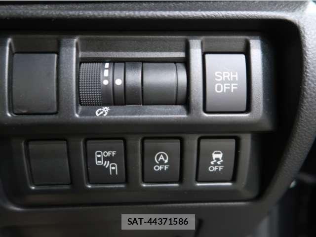 Subaru SUBARU 2017-09 8882407-5