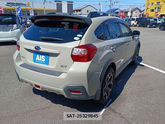 Subaru SUBARU 2013-10 8882411-2