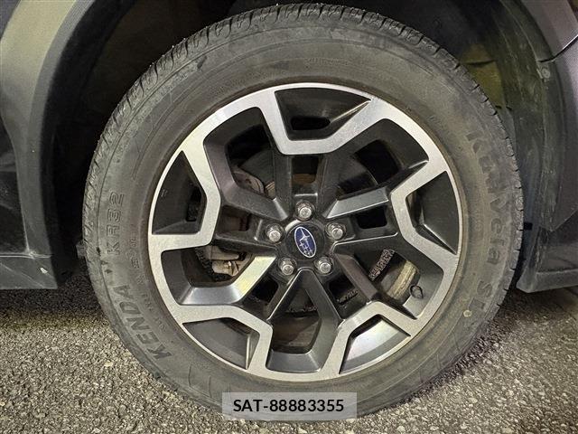 Subaru SUBARU 2017-03 8882406-13